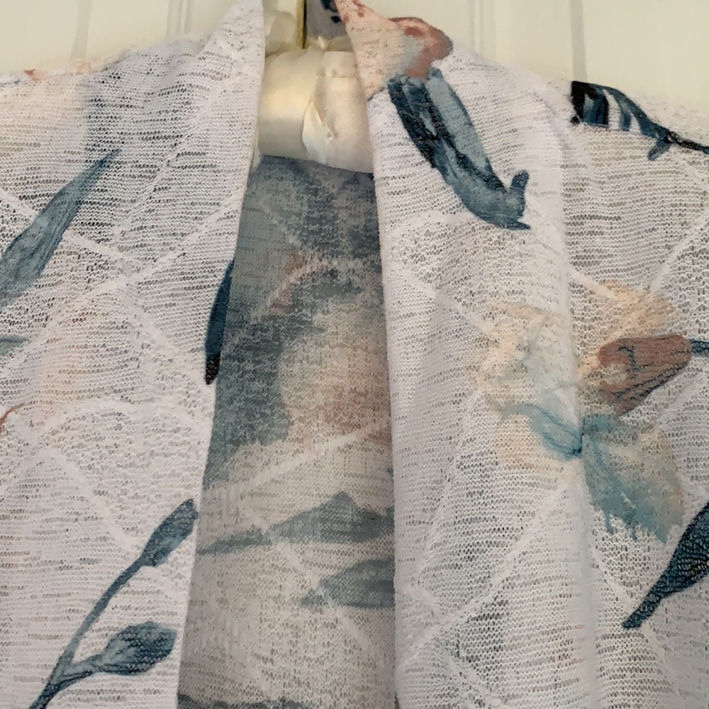 Jacket - Picture 3 of 4